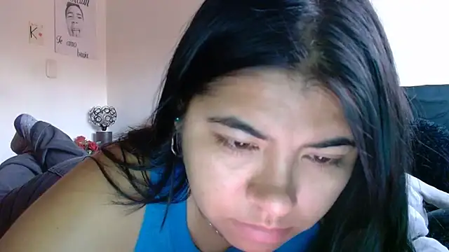 Snapshot of viccky_vick chatting on May 27, 9:56 pm viccky vick online show from May 27, 9:56 pm