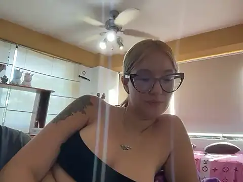 Snapshot of Mermaid-hana chatting on September 24, 11:46 am Mermaid-hana online show from September 24, 11:46 am