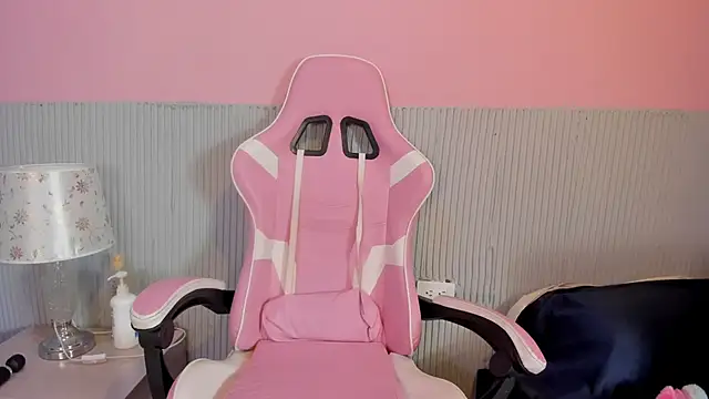 yeikafoxy online show from November 16, 9:48 am