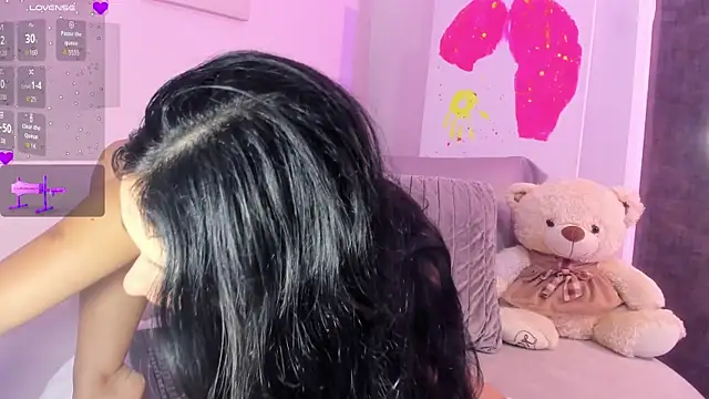 dulce char online show from July 26, 12:34 pm