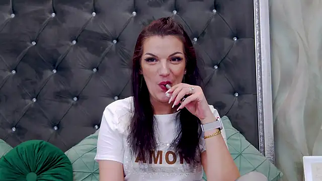 LissaAnn online show from February 26, 9:58 pm