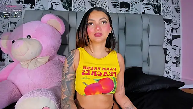 LucyRosse online show from December 2, 11:15 am