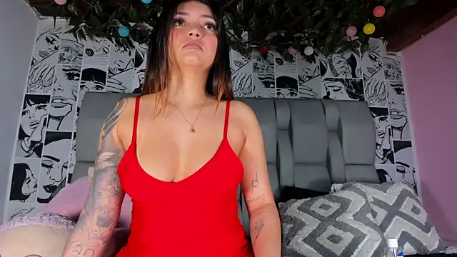 LucyRosse online show from July 26, 11:17 am