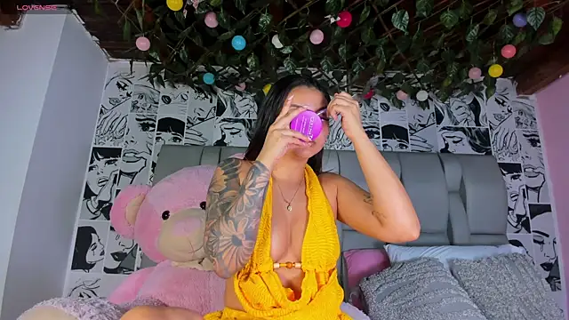 LucyRosse online show from August 1, 11:09 am