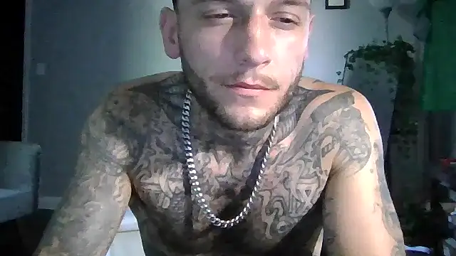 cruz815 online show from July 1, 7:24 pm