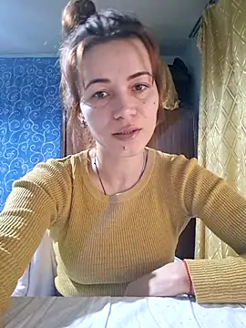 Snapshot of Belladonna253 chatting on November 4, 8:52 pm Belladonna253 online show from November 4, 8:52 pm