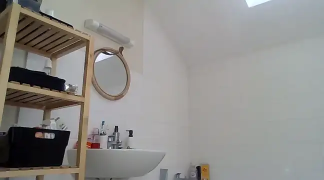 Snapshot of Zer_oki chatting on March 8, 10:54 am Zer oki online show from March 8, 10:54 am