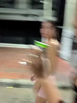 Snapshot of Street_royal chatting on February 19, 6:00 am Street royal online show from February 19, 6:00 am