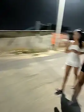 Snapshot of Street_royal chatting on March 1, 3:32 am Street royal online show from March 1, 3:32 am