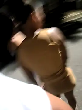 Snapshot of Street_royal chatting on March 2, 4:07 am Street royal online show from March 2, 4:07 am