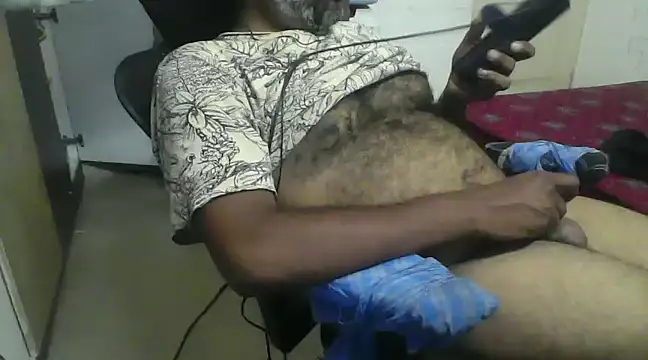 Snapshot of awesomeroc123 chatting on March 14, 4:19 pm awesomeroc123 online show from March 14, 4:19 pm