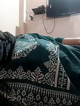 neha-cpl69 online show from February 26, 8:59 am