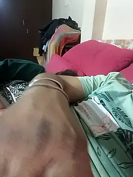 neha-cpl69 online show from February 26, 12:03 pm