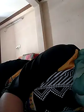 neha-cpl69 online show from March 12, 9:02 am