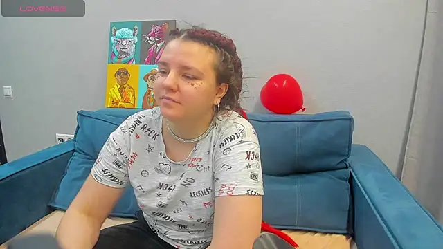 Snapshot of Jenny_Jimmy chatting on February 17, 1:04 am Jenny Jimmy online show from February 17, 1:04 am