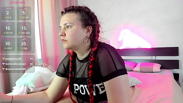 Snapshot of Jenny_Jimmy chatting on February 18, 7:21 am Jenny Jimmy online show from February 18, 7:21 am