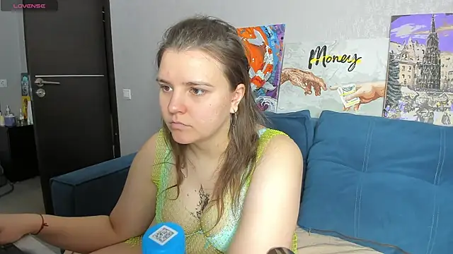 Snapshot of Jenny_Jimmy chatting on March 23, 6:47 am Jenny Jimmy online show from March 23, 6:47 am