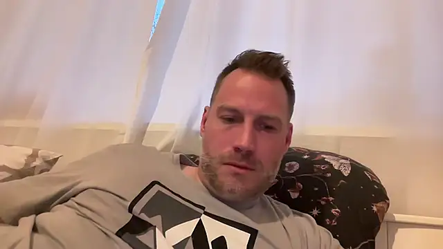 Christian87xxx online show from November 8, 3:45 pm