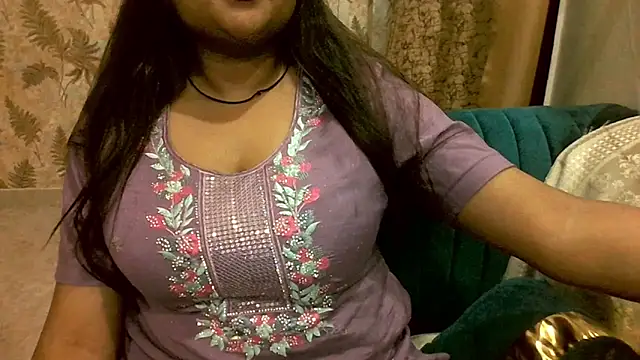 Snapshot of Kannu- chatting on May 14, 4:14 pm Kannu- online show from May 14, 4:14 pm