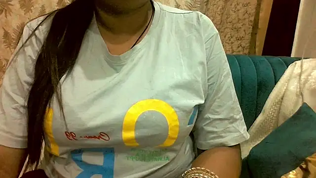 Snapshot of Kannu- chatting on May 16, 2:19 am Kannu- online show from May 16, 2:19 am