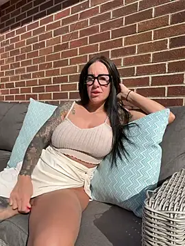 goddess-harper online show from May 2, 8:41 am