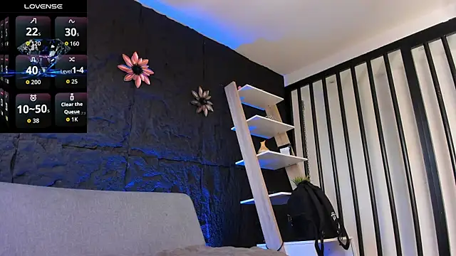 marcuscollins1  online show from December 3, 12:58 pm