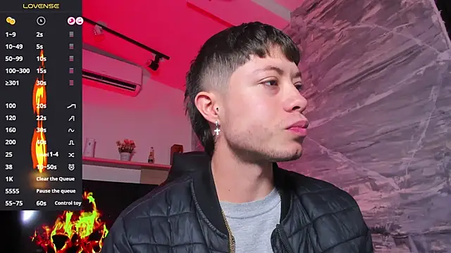 marcuscollins1  online show from February 16, 1:07 pm