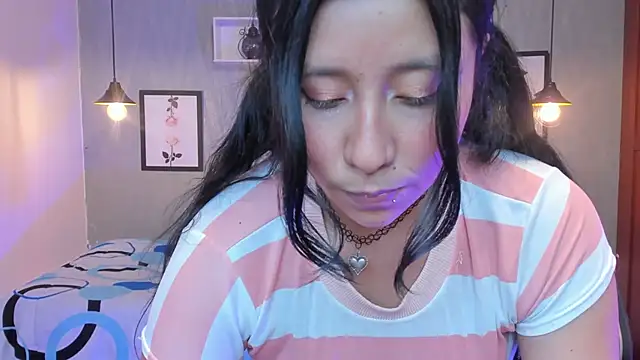 Nohemi louse online show from March 20, 2:08 am