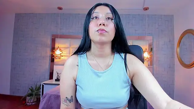 Snapshot of Nohemi_louse chatting on July 17, 7:41 pm Nohemi louse online show from July 17, 7:41 pm