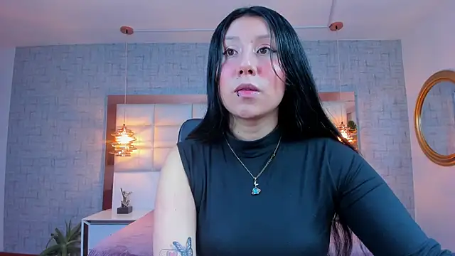Snapshot of Nohemi_louse chatting on July 19, 7:50 pm Nohemi louse online show from July 19, 7:50 pm