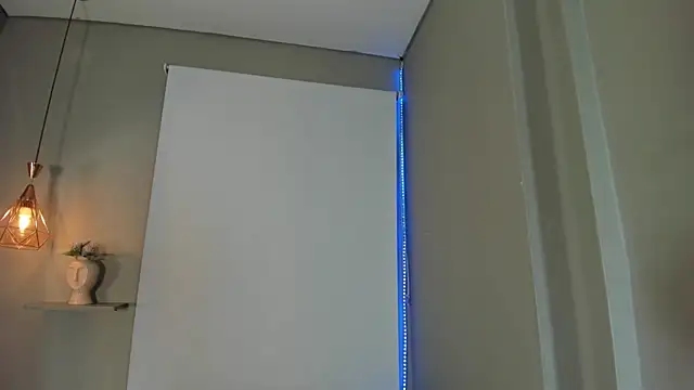 Snapshot of Roxy_Stonee chatting on July 22, 7:27 pm Roxy Stonee online show from July 22, 7:27 pm