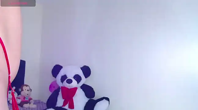 Snapshot of Lupitah_222 chatting on February 13, 8:55 pm Lupitah 222 online show from February 13, 8:55 pm