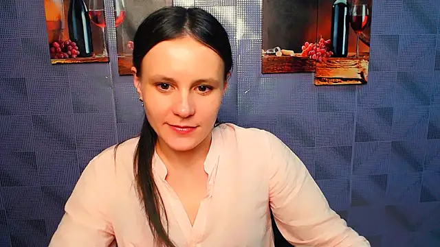 Snapshot of ValeriaHeart_ chatting on February 19, 2:44 pm ValeriaHeart online show from February 19, 2:44 pm