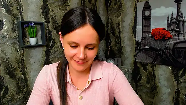 Snapshot of ValeriaHeart_ chatting on March 3, 3:31 pm ValeriaHeart online show from March 3, 3:31 pm