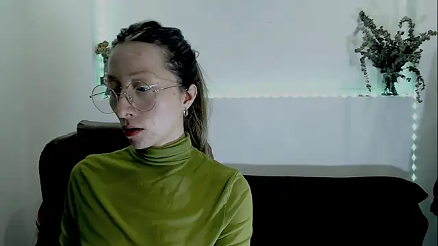 Carlin Diaz online show from November 11, 11:05 pm