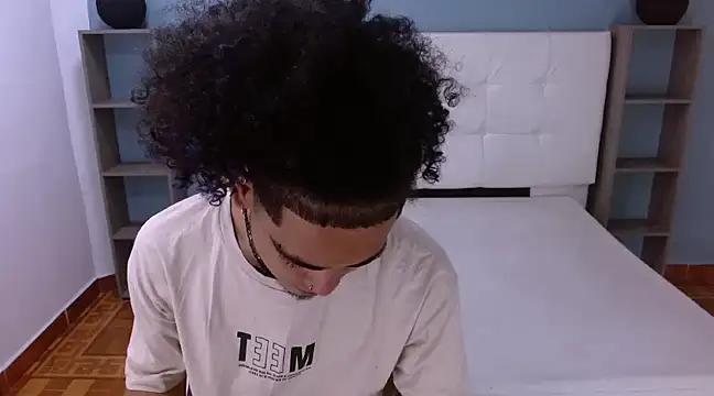 LihanJor 23 online show from February 6, 3:27 am