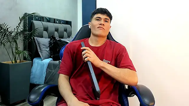 roan birkin online show from November 10, 7:57 pm