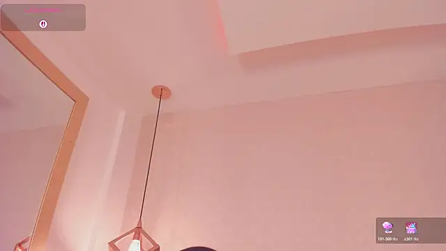 Nikki vega online show from December 4, 6:01 am