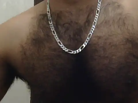 Snapshot of indianhairybull chatting on June 7, 4:05 am indianhairybull online show from June 7, 4:05 am