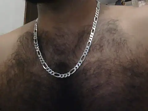 Snapshot of indianhairybull chatting on June 9, 4:46 am indianhairybull online show from June 9, 4:46 am