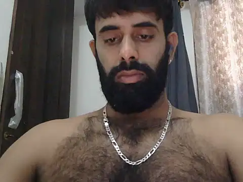Snapshot of indianhairybull chatting on June 26, 5:12 am indianhairybull online show from June 26, 5:12 am