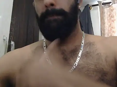 Snapshot of indianhairybull chatting on June 27, 4:50 am indianhairybull online show from June 27, 4:50 am