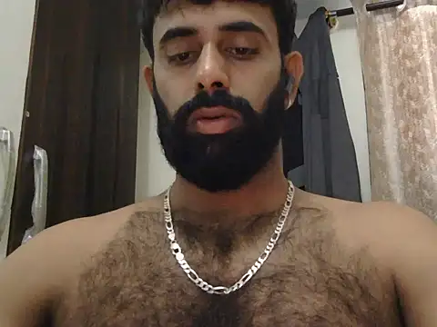 Snapshot of indianhairybull chatting on July 8, 4:39 am indianhairybull online show from July 8, 4:39 am