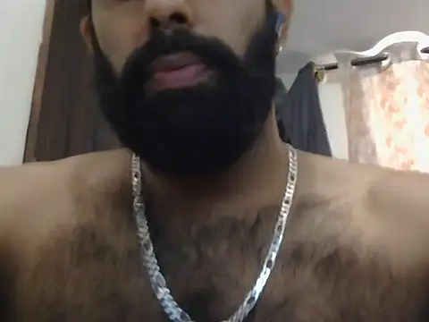 Snapshot of indianhairybull chatting on July 23, 4:21 am indianhairybull online show from July 23, 4:21 am