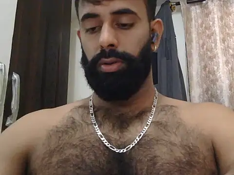 Snapshot of indianhairybull chatting on July 28, 4:30 am indianhairybull online show from July 28, 4:30 am