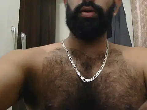 Snapshot of indianhairybull chatting on July 31, 4:56 am indianhairybull online show from July 31, 4:56 am