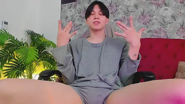 Snapshot of just_gay_ chatting on March 5, 1:17 pm just gay online show from March 5, 1:17 pm