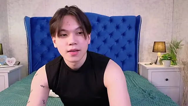 Snapshot of just_gay_ chatting on March 6, 11:31 pm just gay online show from March 6, 11:31 pm