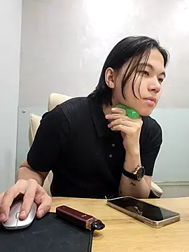 Snapshot of just_gay_ chatting on October 31, 12:22 am just gay online show from October 31, 12:22 am