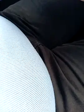 NAvoglia online show from March 17, 1:47 pm